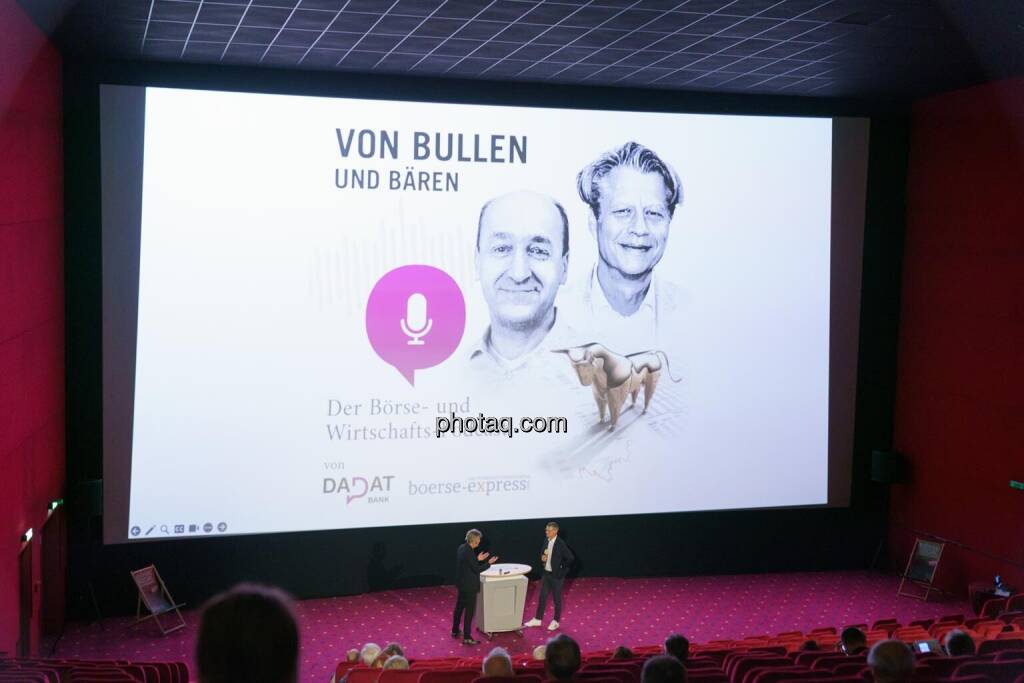 1. Aktientag von Börse Social und Börse Express im Cineplexx Kino, Live Podcast Von Bullen & Bären mit Robert Gillinger (Börse Express) und Harry Schartner (DADAT) (14.05.2025) 