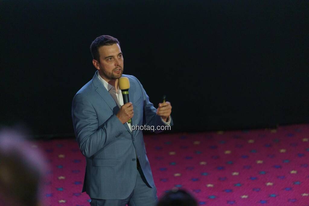 1. Aktientag von Börse Social und Börse Express im Cineplexx Kino, Präsentation FACC AG, CFO Florian Heindl (14.05.2025) 