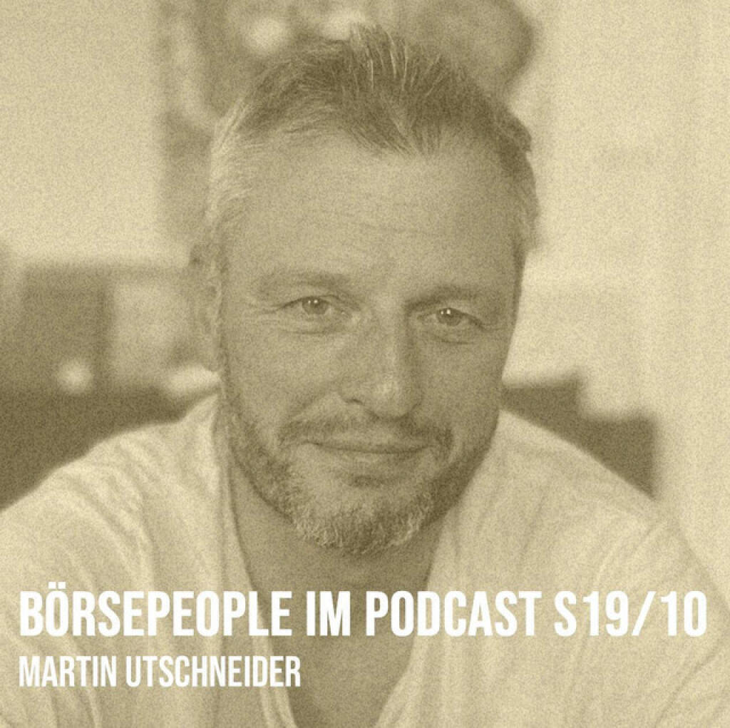 https://open.spotify.com/episode/26bpUpcB0lIFQ6yFfpgwQv
Börsepeople im Podcast S19/10: Martin Utschneider - <p>Martin Utschneider ist Kapitalmarktexperte und technischer Analyst aus Bayern. Und er ist einer derjenigen Leute, die man nach 5 Minuten Talk gefühlt schon ewig kennt. Verdrängt hatte ich - mea culpa - unseren ersten Mailverkehr, es ging damals ums Laufen. Wir sprechen darüber, aber natürlich vor allem über Martins Kapitalmarktkarriere, die ihn immer wieder über die Grenze nach Österreich führt(e), so auch jetzt rund um diese Aufnahme. Martin war zunächst für diverse Privatbanken wie Donner & Reuschel oder die frühere Raiffeisen Walsertal tätig. Nebenberuflich ist er für diverse zertifizierte Weiterbildungsakademien und zwei Hochschulen als Fachdozent und Prüfer aktiv. Mit seinen Charts ist er regelmäßig bei ARD, nTV, Welt (vormals n24) sowie DerAktionärTV und Wallstreet:Online TV Interviewgast und zählt aktuell zu den meist zitierten Börsianern (u.a. Handelsblatt, Manager Magazin, Börsenzeitung, FAZ, SZ, Focus, Börse Online, Der Aktionär). Wir sprechen u.a über Charttechnik-Trends, Candlesticks, Buy the Dip, aber auch den Raiffeisen Campus und das Schmusen. <br>
<br>
<a href=https://www.linkedin.com/in/martin-utschneider-cpm-cep-23350a153/ target=_blank>https://www.linkedin.com/in/martin-utschneider-cpm-cep-23350a153/</a><br>
Josef Buchleiter (Raiffeisen Campus) im Börsepeople-Podcast: <a href=https://audio-cd.at/page/podcast/7241 target=_blank>https://audio-cd.at/page/podcast/7241</a><br>
Laufschuhe, über die wir reden: <a href=http://www.wemove.at target=_blank>http://www.wemove.at</a><br>
<br>
About: Die Serie Börsepeople des Podcasters Christian Drastil, der im Q4/24 in Frankfurt als Finfluencer & Finanznetworker #1 Austria ausgezeichnet wurde, findet im Rahmen von <a href=http://www.audio-cd.at target=_blank>http://www.audio-cd.at</a> und dem Podcast Audio-CD.at Indie Podcasts statt.  Es handelt sich dabei um typische Personality- und Werdegang-Gespräche. Die Season 19 umfasst unter dem Motto „25 Börsepeople“ 25 Talks. Presenter der Season 19 ist die Volksbank <a href=https://www.volksbank.at target=_blank>https://www.volksbank.at.</a> Welcher der meistgehörte Börsepeople Podcast ist, sieht man unter <a href=http://www.audio-cd.at/people target=_blank>http://www.audio-cd.at/people.</a> Der Zwischenstand des laufenden Rankings ist tagesaktuell um 12 Uhr aktualisiert.<br>
<br>
Bewertungen bei Apple (oder auch Spotify) machen mir Freude: <a href=http://www.audio-cd.at/spotify target=_blank>http://www.audio-cd.at/spotify</a> , <a href=http://www.audio-cd.at/apple target=_blank>http://www.audio-cd.at/apple</a> .<br>
</p> (16.06.2025) 