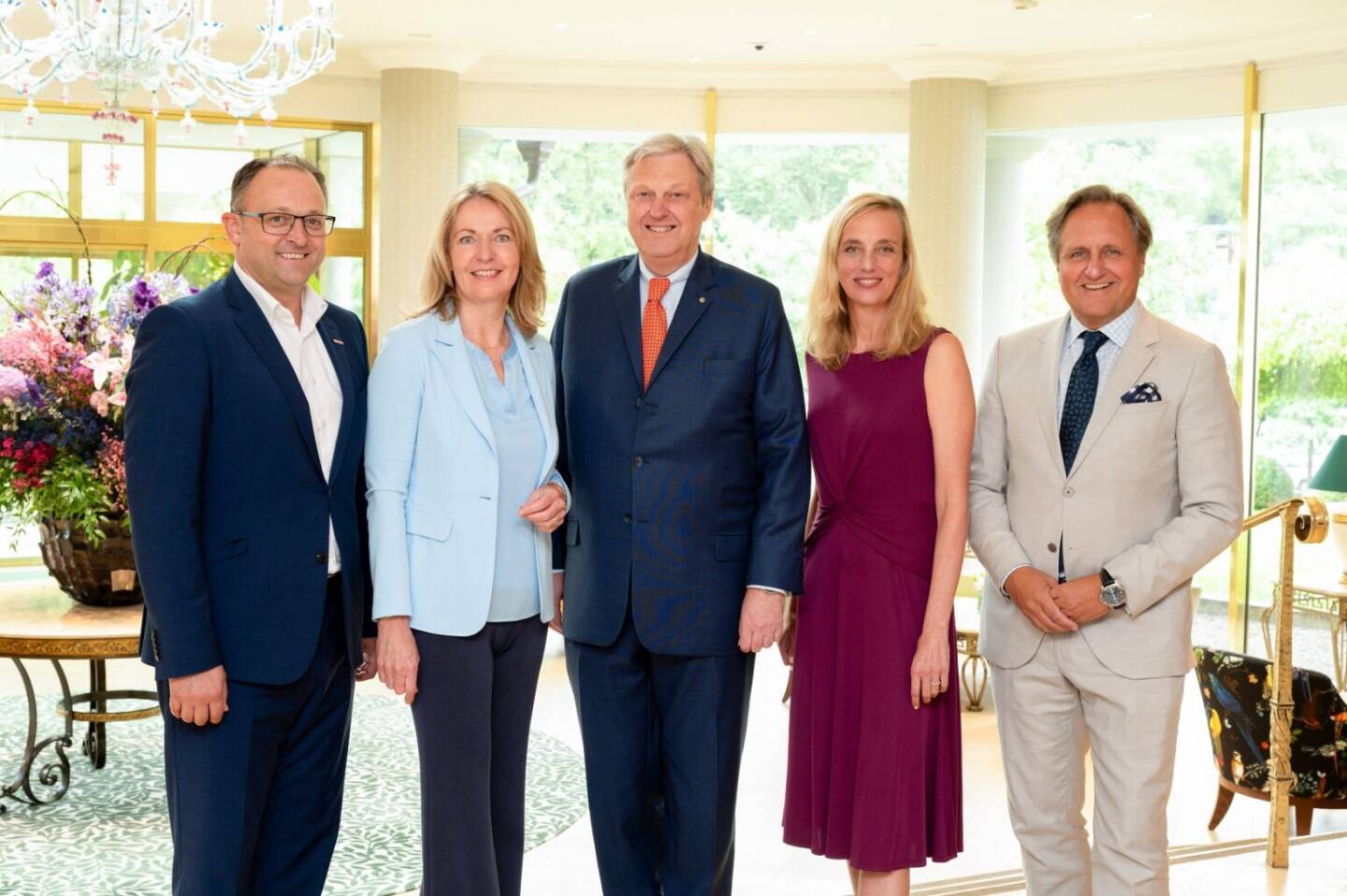 respACT-Businesslunch 2025 – v.l.n.r: Meinrad Höfferer – Präsidium und Kammerdirektor WKK, Claudia Mischensky – Geschäftsführerin IV Kärnten und Vize- Generalsekretärin IV Österreich, Nikolaus Juhász – Vorstandsvorsitzender BKS Bank und Landeskoordinator respACT, Daniela Knieling – Geschäftsführerin respACT, Christian Skilich – Vorstandsmitglied der Lenzing AG. ©Caroline Knauder