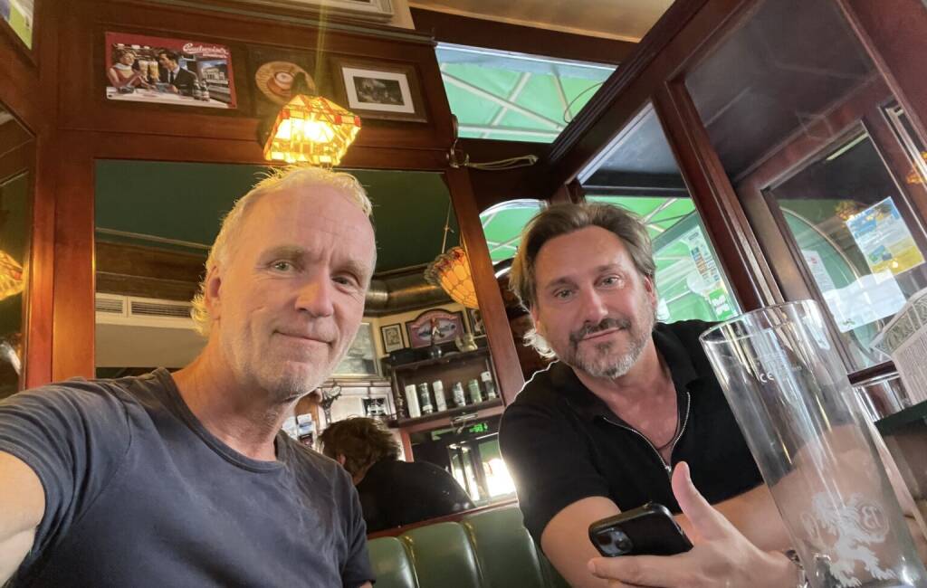 Mit Steve Kalen neue kapitalmarkt-stimme.at-Facetten aushecken. Und grösser denken. Im Vorjahr gestalteten wir das Abendprogramm bei der CIRA-Jahrestagung (11.07.2025) 