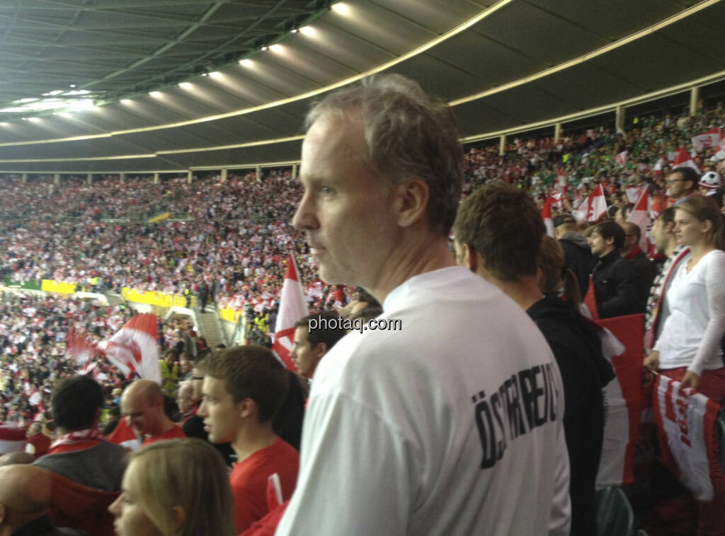 Österreich, rot-weiss-rot, Fussball (11.09.2013) 