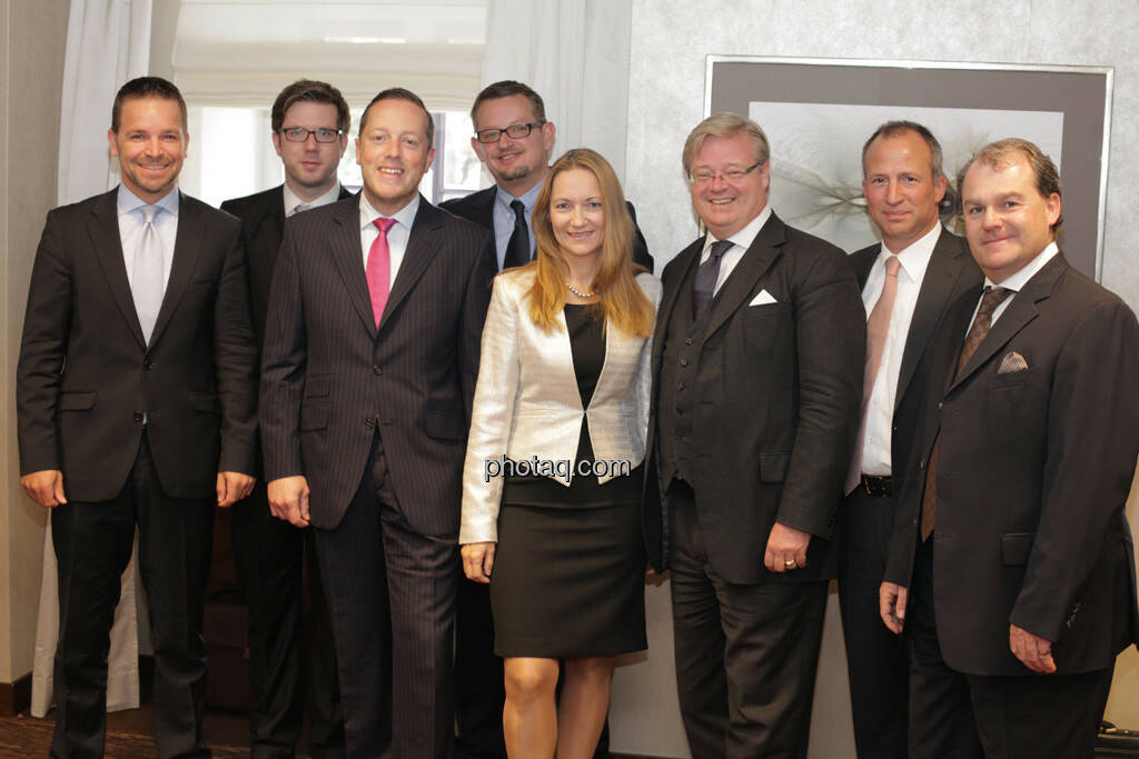 ua Thomas Lehr, Mike Judith, Gerhard Mittelbach, Karola Gröger, Philipp Baar-Baarenfels, © finanzmarktfoto.at/Michaela Mejta (12.09.2013) 