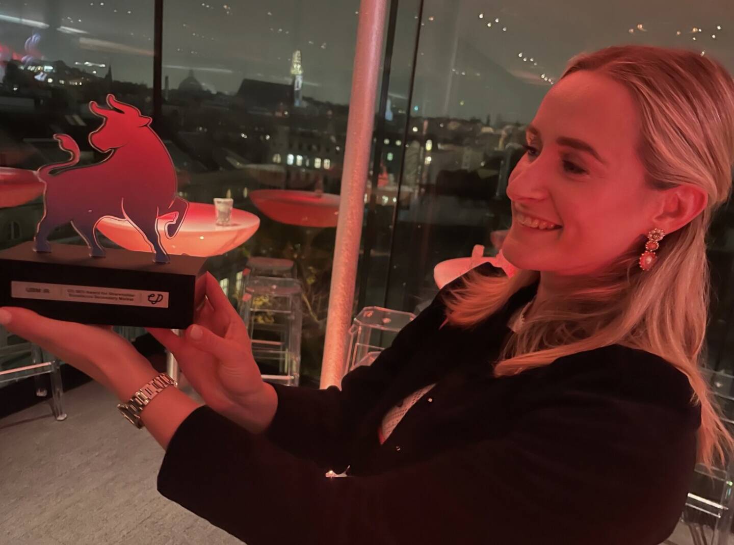 CD Bond Excellence Award an UBM