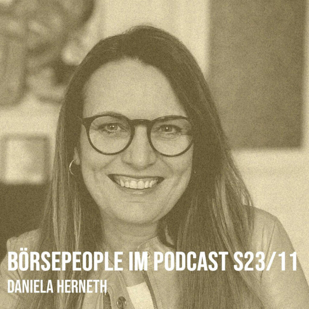 https://open.spotify.com/episode/3YQlJK9dmBuKppAasHfH4c
Börsepeople im Podcast S23/11: Daniela Herneth - <p>Daniela Herneth ist Leadership- und Coaching-Spezialistin. Wir sprechen über den Job als MarketerIn von u.a. Red Bull und Sony DADC, über Corporate Filme zum Start von YouTube, über die Arbeit als KommunikatorIn des Museum der Moderne Salzburg und Deutsche Bank Kunst, über New York, Kapstadt, München, das Austria Center Vienna und vieles mehr. Seit 2012 ist Daniela mit my-superpower.com selbstständig, auf der Homepage findet man eine beeindruckende Kundenliste, darunter auch den Börsekandidaten TTTech, den Daniela mit Superpower am besten nach Wien lotsen sollte (sag ich). Es geht aber vor allem um direkte Begegnung mit Menschen, dies als Leadership-Coach/TrainerIn, UnternehmensberaterIn im Bereich Kommunikation, People & Business DeveloperIn. Vernetzt hat uns Birgit Stöber, die vor kurzem ebenfalls in der Börsepeople-Serie zu Gast war. <br>
<br>
<a href=https://www.my-superpower.com target=_blank>https://www.my-superpower.com</a><br>
<a href=https://www.linkedin.com/in/daniela-herneth-leadership/details/experience/ target=_blank>https://www.linkedin.com/in/daniela-herneth-leadership/details/experience/</a><br>
Börsepeople Birgit Stöber: <a href=https://audio-cd.at/page/podcast/8128 target=_blank>https://audio-cd.at/page/podcast/8128</a><br>
<a href=http://www.boersentag.at target=_blank>http://www.boersentag.at</a> im Austria Center Vienna<br>
<br>
About: Die Serie Börsepeople des Podcasters Christian Drastil, der im Q4/24 in Frankfurt als Finfluencer & Finanznetworker #1 Austria ausgezeichnet wurde, findet im Rahmen von <a href=http://www.audio-cd.at target=_blank>http://www.audio-cd.at</a> und dem Podcast Audio-CD.at Indie Podcasts statt. Es handelt sich dabei um typische Personality- und Werdegang-Gespräche. Die Season 23 umfasst jahreszahlbezogen unter dem Motto „26 Börsepeople“ 26 Talks. Presenter der Season 23 ist die 3Banken Generali Investment Gesellschaft <a href=http://www.3bg.at target=_blank>http://www.3bg.at.</a> Welcher der meistgehörte Börsepeople Podcast ist, sieht man unter <a href=http://www.audio-cd.at/people target=_blank>http://www.audio-cd.at/people.</a> Der Zwischenstand des laufenden Rankings ist tagesaktuell um 12 Uhr aktualisiert.<br>
<br>
Bewertungen bei Apple (oder auch Spotify) machen mir Freude: <a href=http://www.audio-cd.at/spotify target=_blank>http://www.audio-cd.at/spotify</a> , <a href=http://www.audio-cd.at/apple target=_blank>http://www.audio-cd.at/apple</a> .<br>
</p> (06.02.2026) 