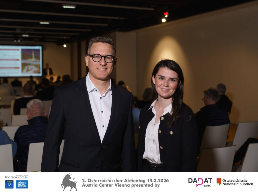 Jan Häupler, CFO oekostrom, Lucia Mayr-Harting IR oekostrom, Bild: Martina Draper für kapitalmarkt-stimme.at (16.03.2026) 