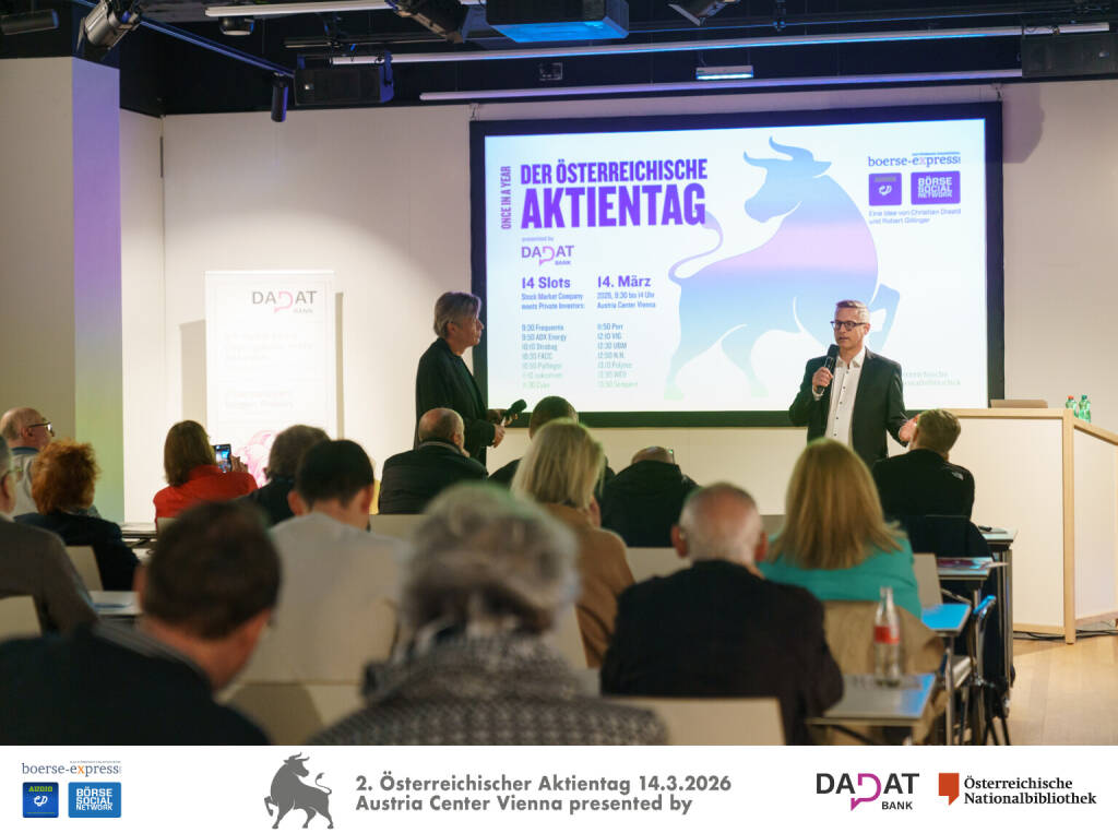 Robert Gillinger (links, Börse Express), Jan Häupler, CFO oekostrom, Bild: Martina Draper für kapitalmarkt-stimme.atBild: Martina Draper für kapitalmarkt-stimme.at  (16.03.2026) 