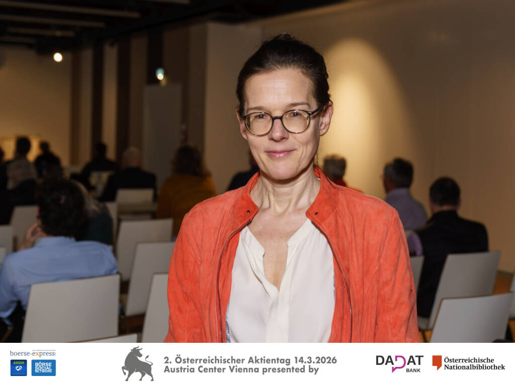Bettina Schragl, IR Semperit, Bild: Martina Draper für kapitalmarkt-stimme.at  (16.03.2026) 