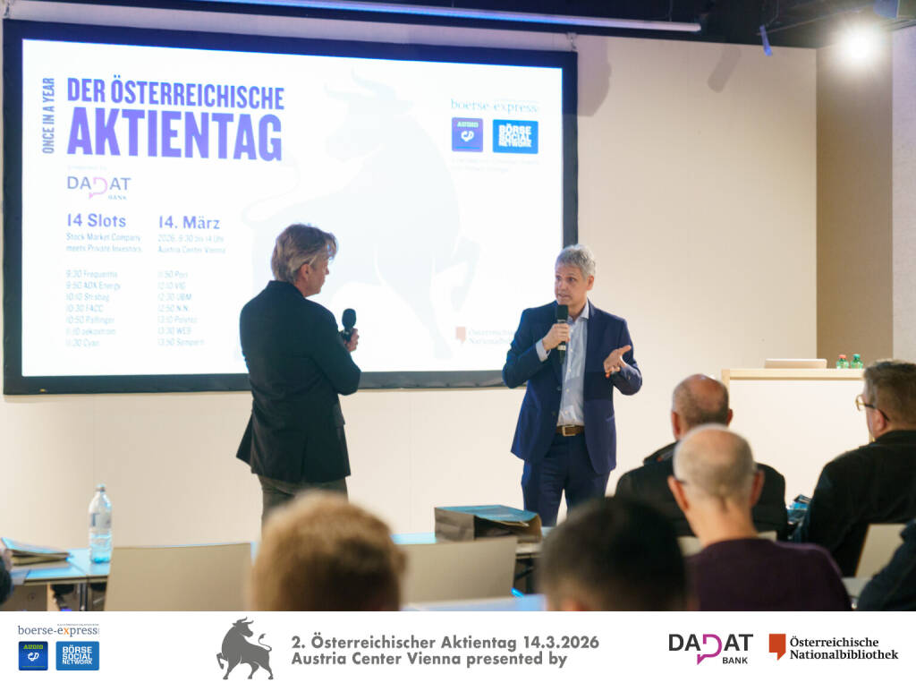 Robert Gillinger (Börse Express), Michael Trcka, CFO WEB Windenergie, Bild: Martina Draper für kapitalmarkt-stimme.at (16.03.2026) 