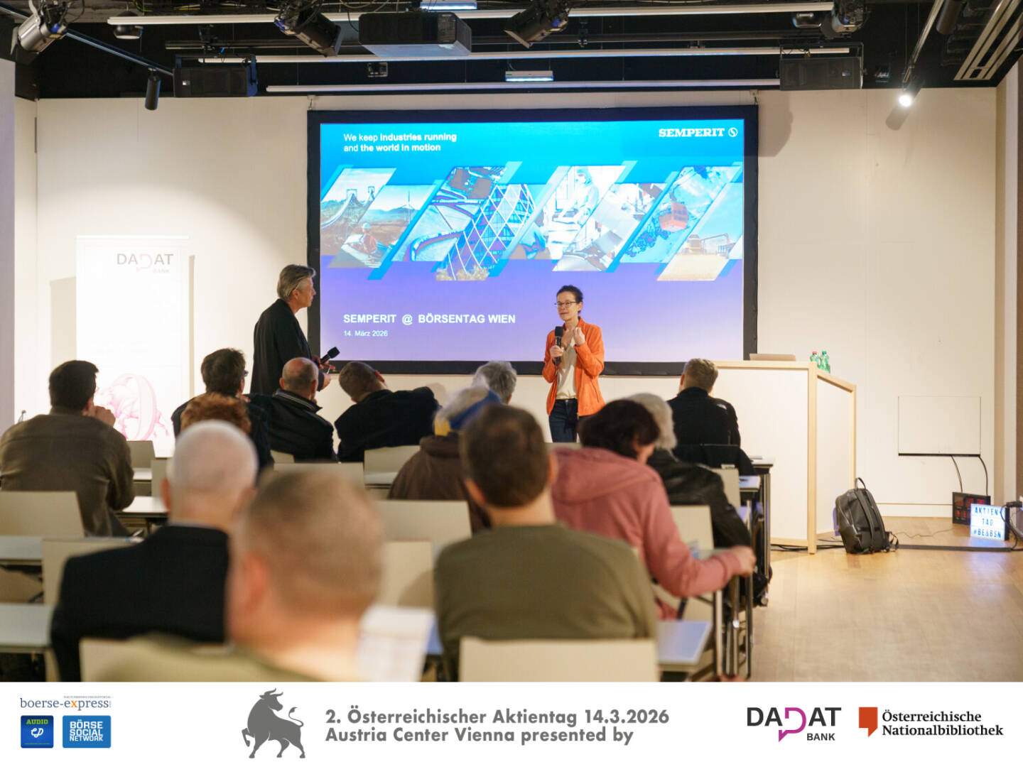 Robert Gillinger (B&ouml;rse Express), Bettina Schragl (Semperit), Bild: Martina Draper f&uuml;r kapitalmarkt-stimme.at 