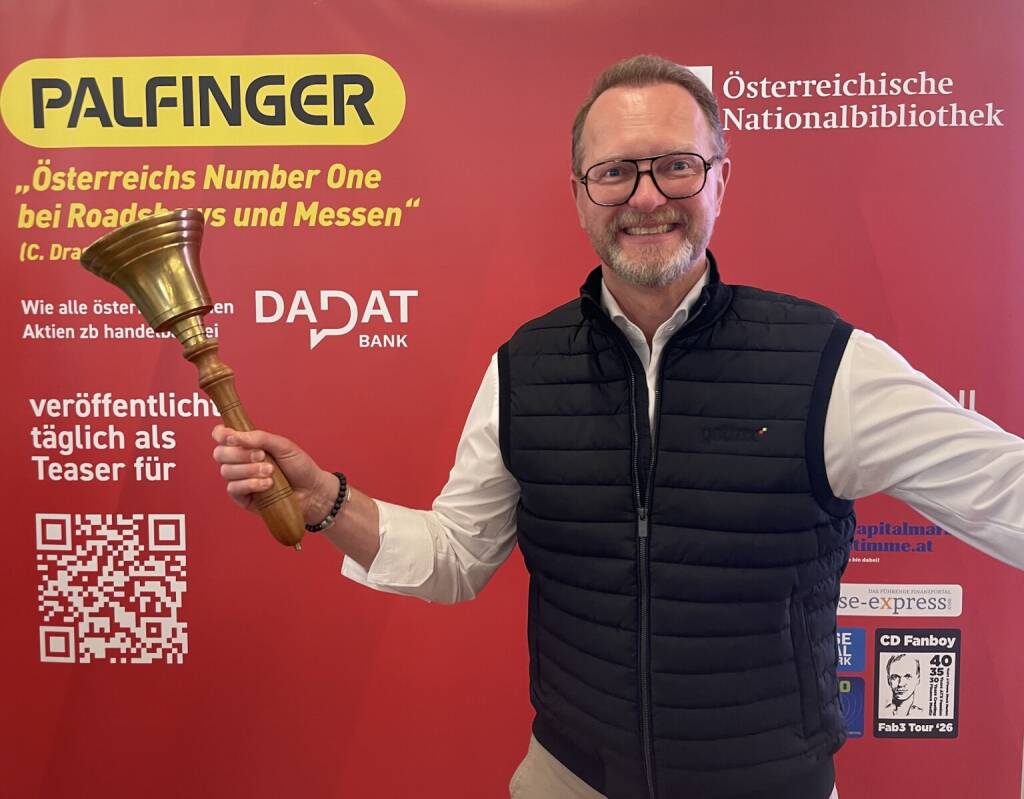 Lars Reichel läutet die Closing Bell für das erste Jahresdrittel. Für den gettex-Manager war es eine Top-Phase (03.05.2026) 