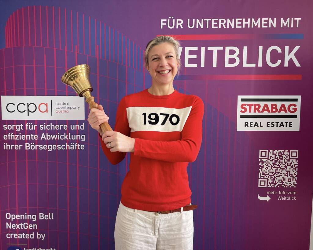 Veronika Korbei läutet die Opening Bell für Montag. Für „80 Jahre Handball West Wien (Capitals)“ gestaltet sie gerade eine mehr als 50-seitige SportWoche-Sondernummer,. Wer mag mit Gratulationssujet beim Jubiläumskult präsent sein? Annahmeschluss ist der 29. Mai! v.korbei@handball-westwien.at bzw. christian.drastil@sportgeschichte.at
 (11.05.2026) 