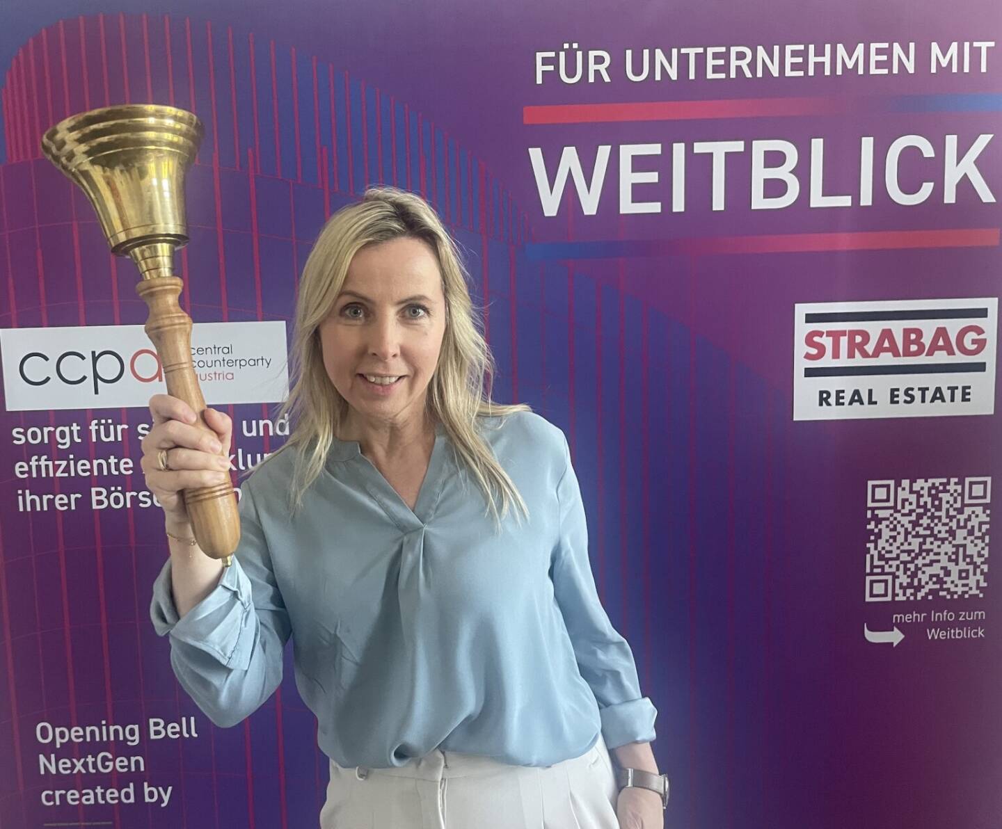 Karin Kafesie, Head of Communication, Internal Cooperation & Collaboration bei der VIG l&auml;utet die Opening Bell f&uuml;r Dienstag. Die VIG-IR wurde in der Vorwoche als Wiener B&ouml;rse Preis-Sieger gefeiert, mit Karin spreche ich in der kommenden Woche im B&ouml;rsepeople-Podcast &uuml;ber andere Facetten des Versicherers.


