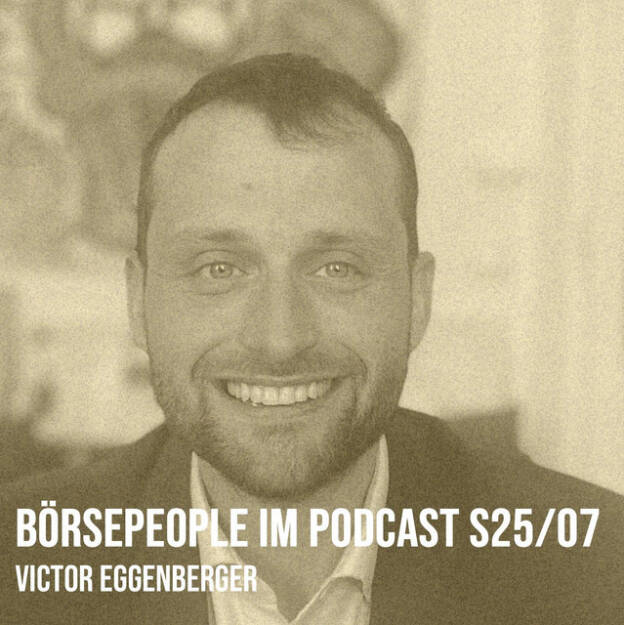 https://open.spotify.com/episode/2Cja7m8BLFOxOjn4d0InGe
Börsepeople im Podcast S25/07: Victor Eggenberger - <p>Victor Eggenberger ist mit Sendetag der Folge zum neuen Head of Investor Relations & ESG bei der börsenotierten UBM bestellt worden, Vorgänger Christoph Rainer wechselte zur Asta Energy Solutions und war beim Podcast ebenfalls dabei. Damit konnten wir diese wie ich denke gut gelaufene Übergabe schön erzählen. Freilich geht es klassisch auch um die Karriere von Victor und der Sohn eines Richters hat spannende Stationen: Wir sprechen u.a. über die Sonderkommission Brunnenmarkt, über Winternitz Rechtsanwälte, über Senior Associate bei Wolf Theiss bereits unter 30 und seit fünf Jahren die Tätigkeit bei der UBM als In-House Counsel. Und jetzt geht es eben mit Investor Relations & ESG los, Victor ist auch privat der Kapitalmarkt aktiv.<br>
<br>
<a href=https://www.ubm-development.com/de/ target=_blank>https://www.ubm-development.com/de/</a><br>
Christoph Rainer PIR Asta: <a href=http://www.audio-cd.at/pir target=_blank>http://www.audio-cd.at/pir</a><br>
Christoph Rainer Börsepeople: <a href=https://audio-cd.at/page/podcast/4828 target=_blank>https://audio-cd.at/page/podcast/4828</a><br>
<br>
About: Die Serie Börsepeople des Podcasters Christian Drastil, der im Q4/24 in Frankfurt als Finfluencer & Finanznetworker #1 Austria ausgezeichnet wurde, findet im Rahmen von <a href=http://www.audio-cd.at target=_blank>http://www.audio-cd.at</a> und dem Podcast Audio-CD.at Indie Podcasts statt. Es handelt sich dabei um typische Personality- und Werdegang-Gespräche. Die Anniversary Season 25 wird nach davor 24 Seasons mit fixen Presentern und insgesamt 574 Folgen (seit 2022 jeden Montag, Mittwoch und Freitag) nun für eine Freestyle-Phase ohne fixe Sendetermine sorgen, die bis Ende Sommer dauert. Als Nebeneffekt soll die Logistik rund um Drastils Fanboy-Buch, vgl. <a href=http://www.christian-drastil.com target=_blank>http://www.christian-drastil.com</a> , erleichtert werden. Welcher der meistgehörte Börsepeople Podcast ist, sieht man unter <a href=http://www.audio-cd.at/people target=_blank>http://www.audio-cd.at/people.</a> Der Zwischenstand des laufenden Rankings ist tagesaktuell um 12 Uhr aktualisiert.<br>
<br>
Bewertungen bei Apple (oder auch Spotify) machen mir Freude: <a href=http://www.audio-cd.at/spotify target=_blank>http://www.audio-cd.at/spotify</a> , <a href=http://www.audio-cd.at/apple target=_blank>http://www.audio-cd.at/apple</a> .<br>
</p> (01.06.2026) 