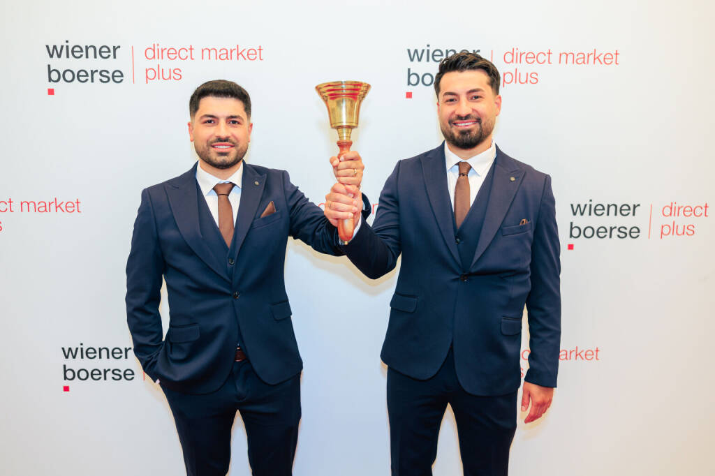 FIT Group startet am 18. Juni 2026 an der Wiener Börse: im Bild: Dilxwax Acar, CEO FIT GROUP AG, und Diyar Acar, CMO FIT GROUP AG (© Wiener Börse/Alexander Felten) (18.06.2026) 