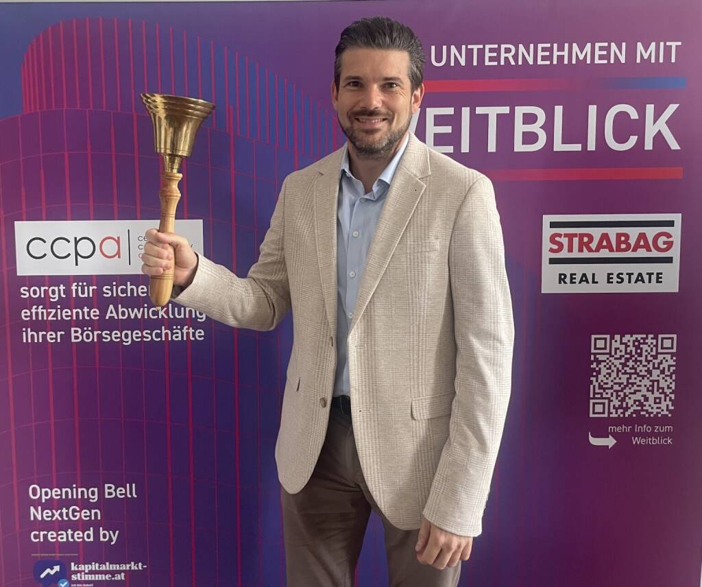 Philipp Pölzl läutet die Opening Bell für Dienstag. Der Co-Founder & Vice President Operations bei Emerald Horizon kann konkret werden. Die Wiener Börse hat die SMRX-Aktie offiziell zum Handel zugelassen. Der Handelsstart ist damit besiegelt – SMRX notiert ab Freitag, 26. Juni 2026, an der Wiener Börse (23.06.2026) 