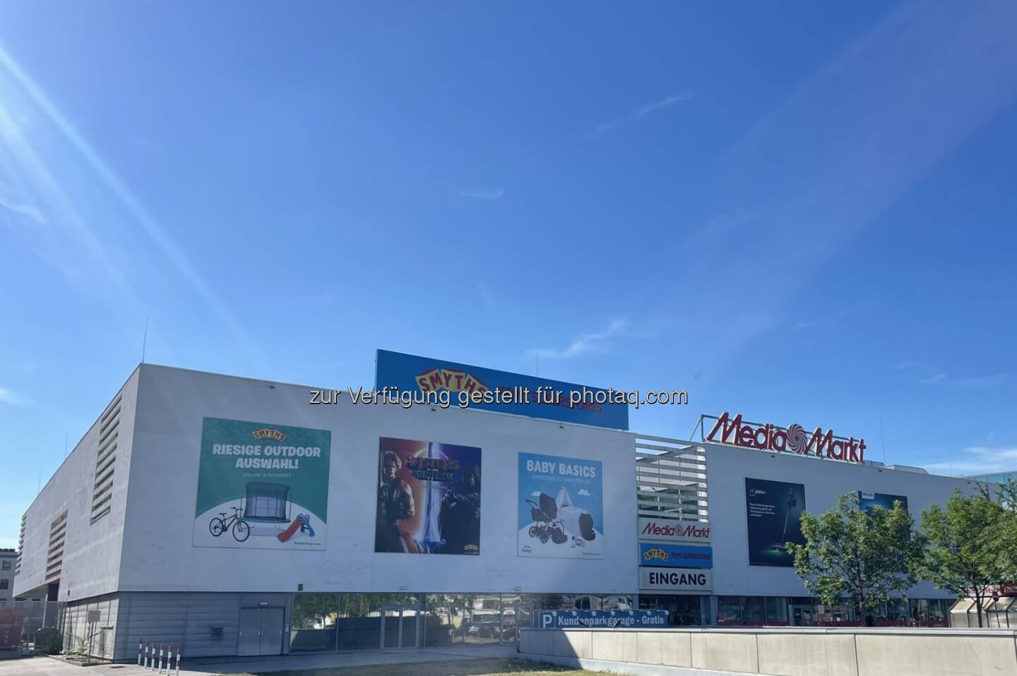 CPI Europe hat mit Decathlon einen der weltweit f&uuml;hrenden Sportartikelh&auml;ndler als neuen Mieter f&uuml;r die Retail-Immobilie in der Br&uuml;nner Stra&szlig;e 72A in Wien Floridsdorf gewonnen; Foto: CPI Europe