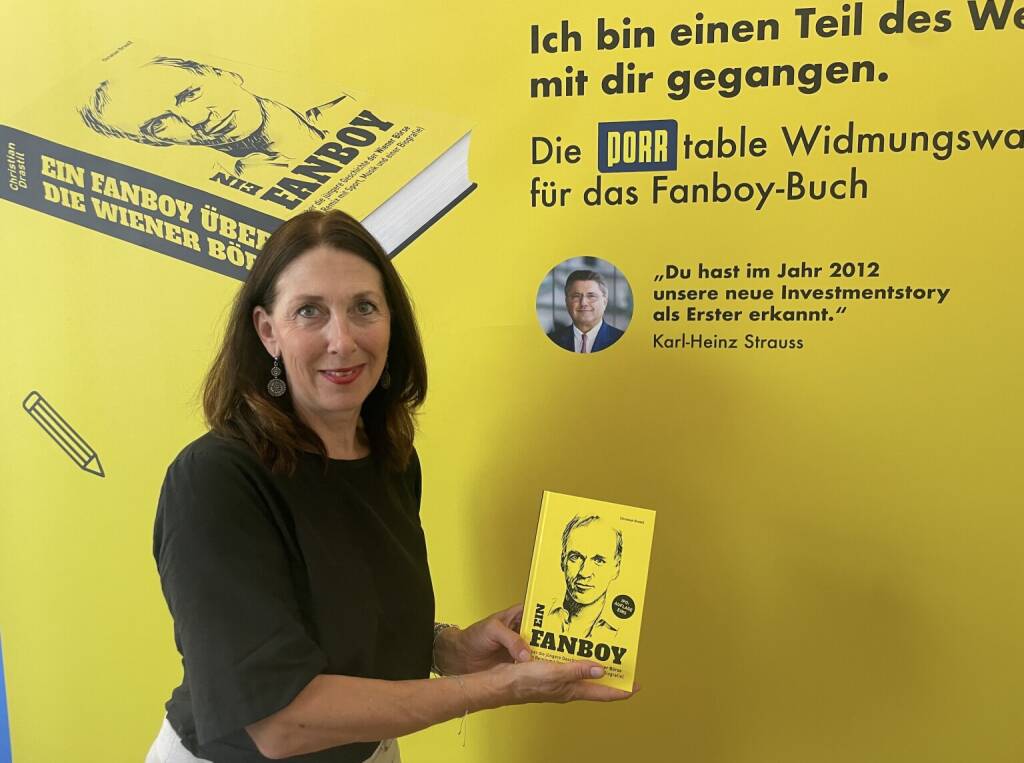Sabina Haas mit dem Fanboy-Buch (29.06.2026) 