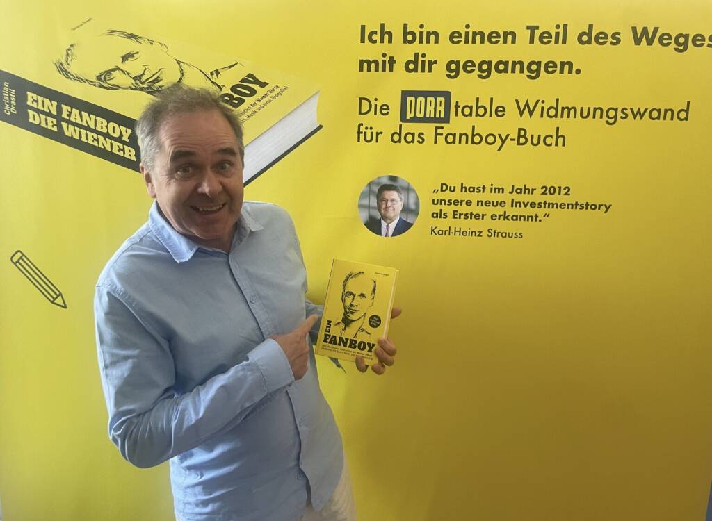 Wolfgang Matejka mit dem Fanboy-Buch (29.06.2026) 
