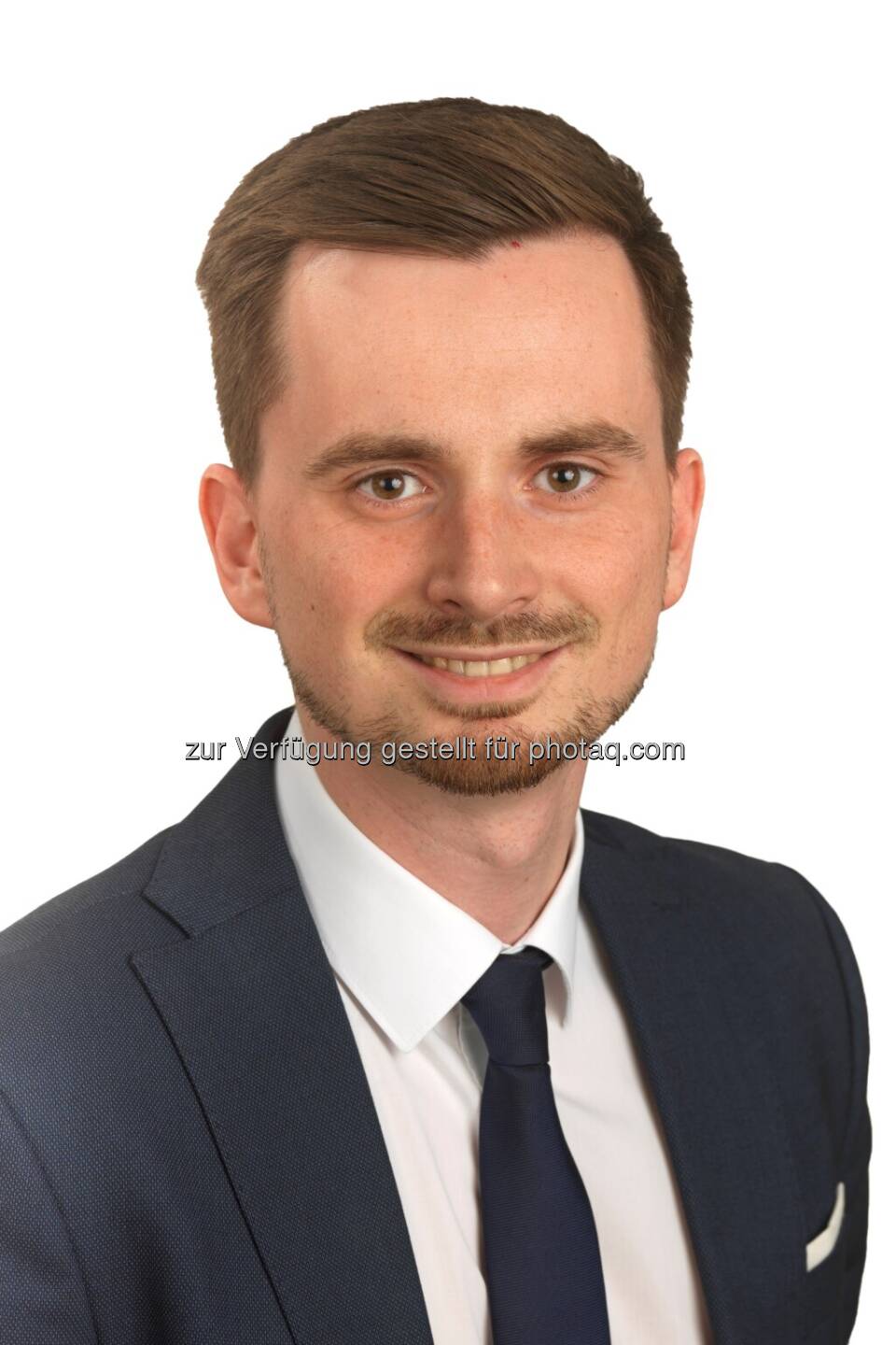 Das Leitungsteam der BKS Bank in Wien-N&Ouml;-Burgenland wird mit dem 36-j&auml;hrigen Burgenl&auml;nder Nesad Residovic erweitert. Foto: Rene Starkl