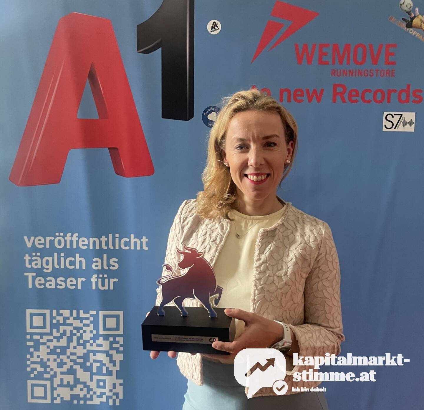 Susanne Aglas-Reindl, IR-Chefin der Telekom Austria, hat unseren IR-Award f&uuml;r Shareholder Excellence im Secondary Market &uuml;bernommen&nbsp;