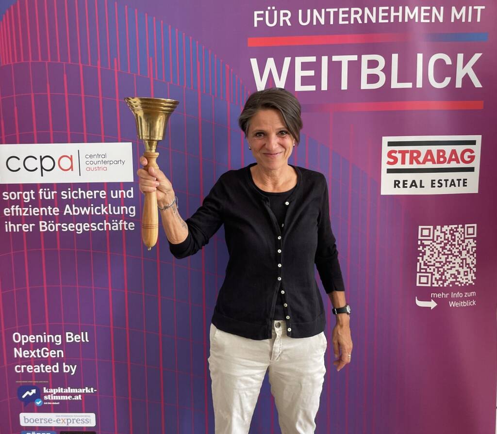 Karin Bauer läutet die Opening Bell für Freitag mit dem Wunsch, dass wir in Menschen ebenso konsequent investieren wie in Technologie. Unter https://diefraubauer.com/ gibt es viel Inspiration zu diesen Thema (10.07.2026) 
